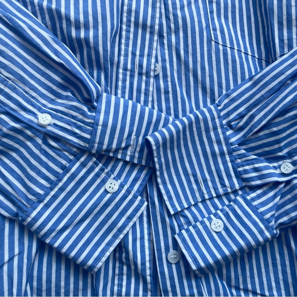 🫡 H&M Blue and White Striped Button Up Shirt 💙 - Picture 3 of 6